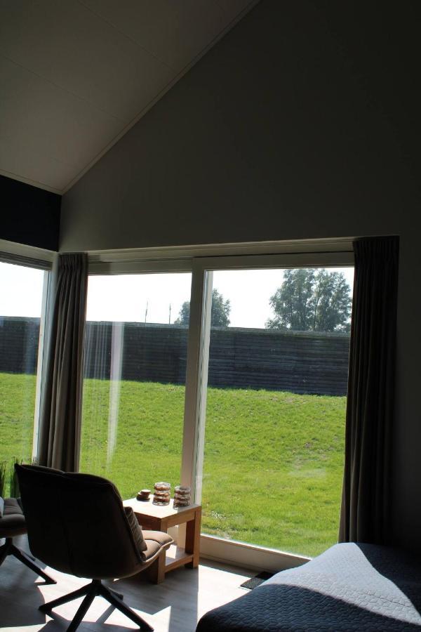 Bakboord Hotel Grou Exterior photo